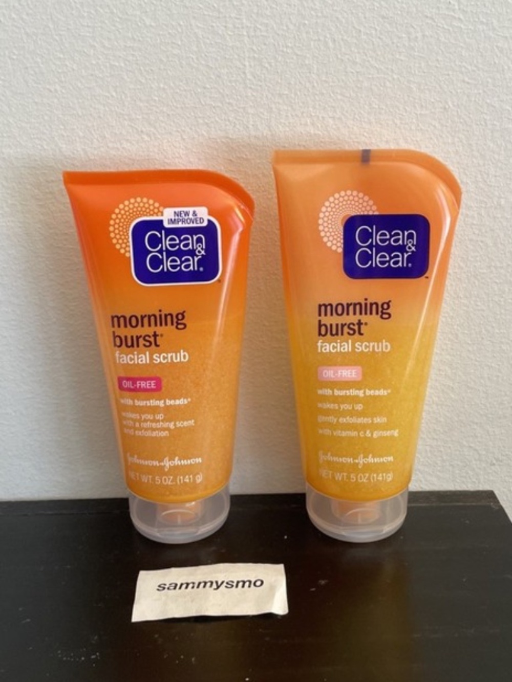 Clean & Clear Morning Burst Facial Scrub Cleanser Original Formula 5 oz. x2 READ